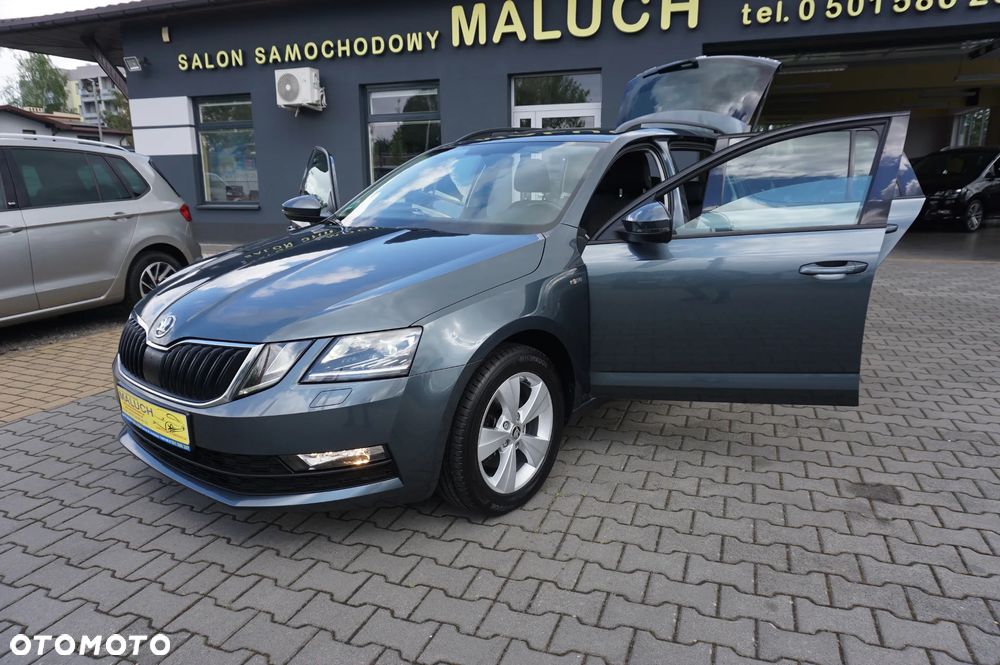 Skoda Octavia 2.0 TDI DSG Soleil - 10