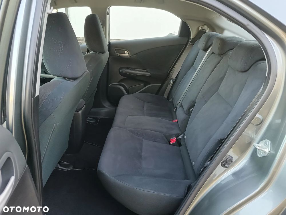 Honda Civic 1.8 i-VTEC Lifestyle - 23