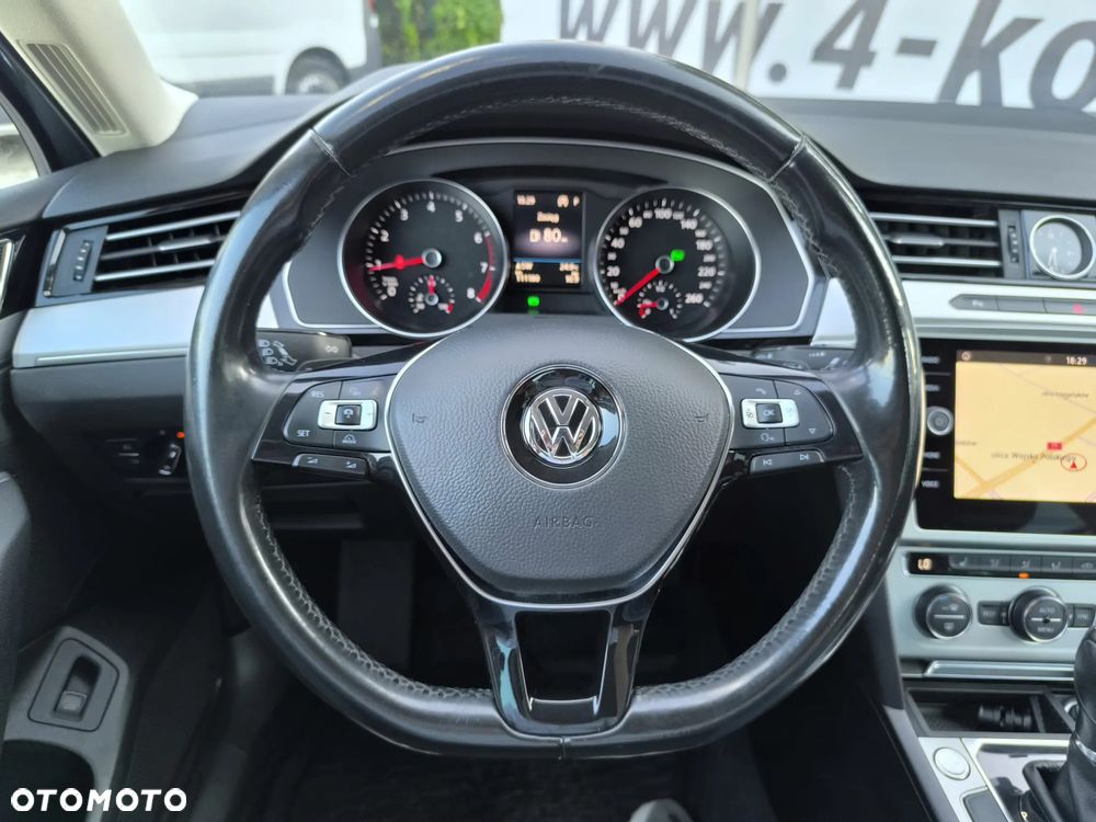 Volkswagen Passat 1.8 TSI BMT Comfortline DSG - 31