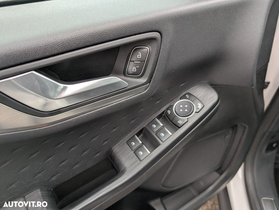 Ford Kuga 2.5 Duratec PHEV Titanium X - 20