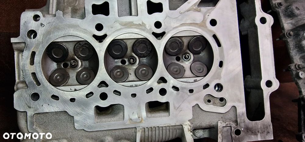 GŁOWICA KOMPLETNA WAŁKI OPEL Citroën PEUGEOT.2 THP HN05 9811346480 - 9