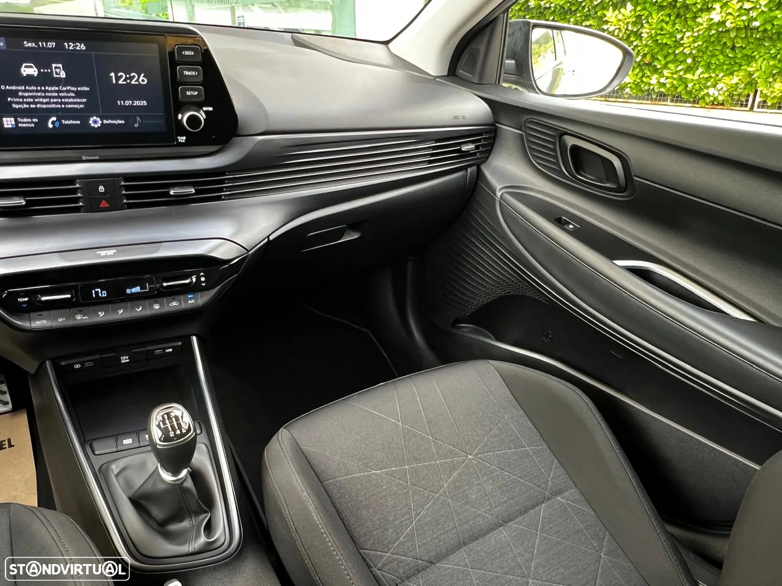 Hyundai Bayon 1.0 T-GDI Premium - 36