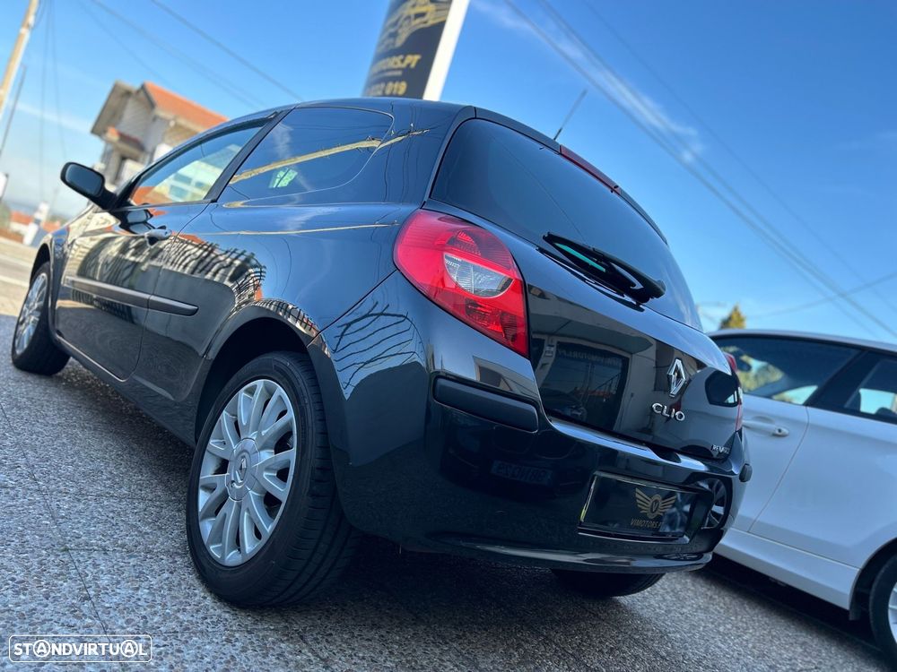 Renault Clio 1.5 dCi Dynamique S - 5