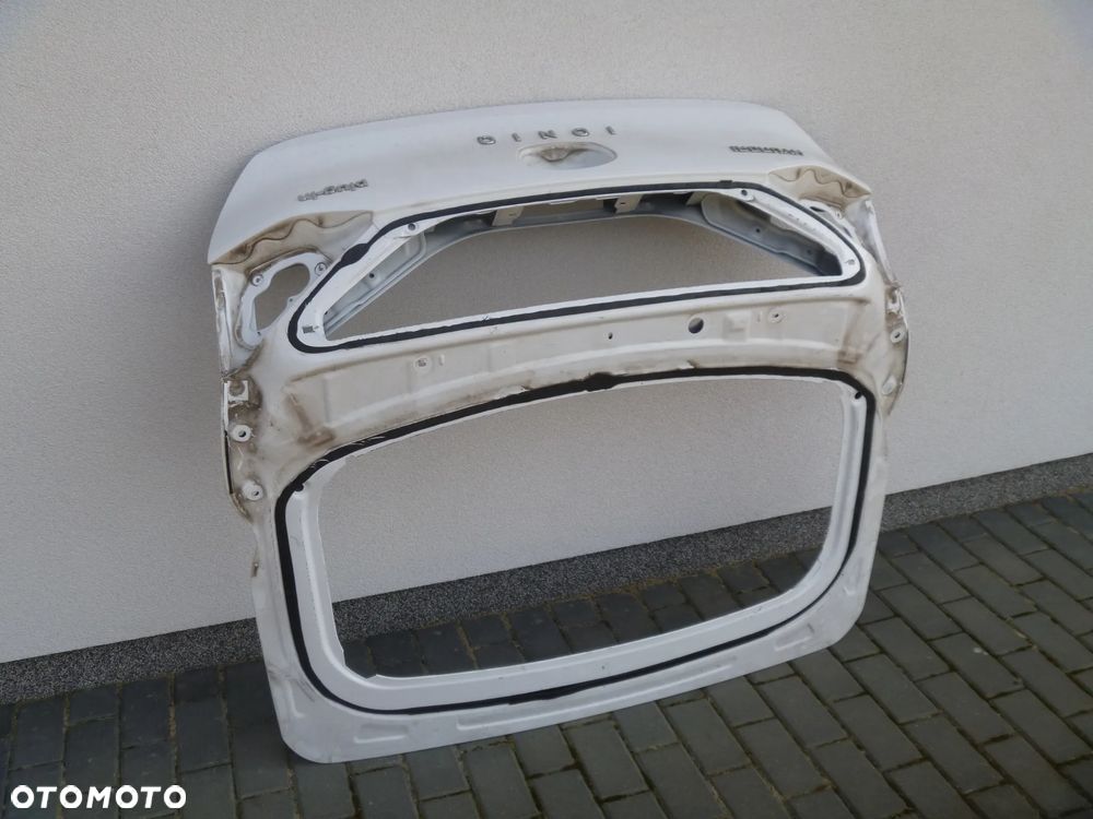 HYUNDAI IONIQ ELEKTRYK 2016 -KLAPA BAGAŻNIKA TYŁ ŁADNA OE 73700G2000 - 1