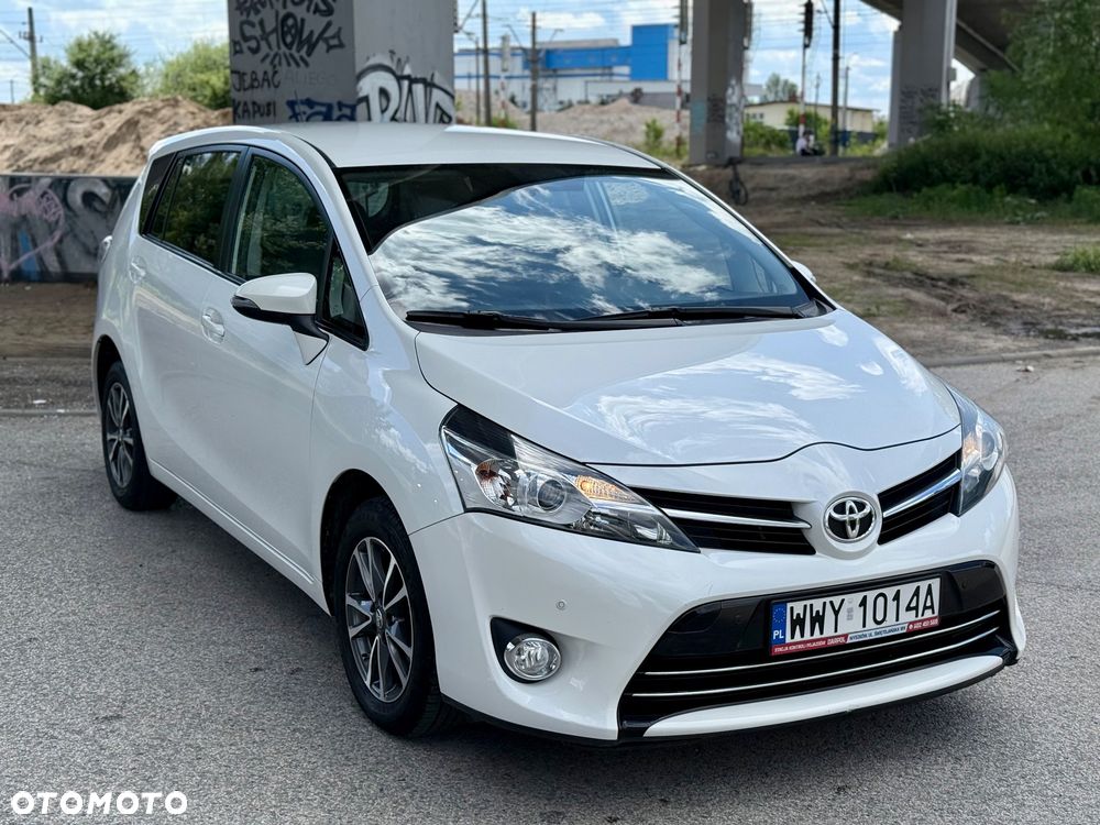 Toyota Verso 1.8 5-Sitzer Comfort - 2