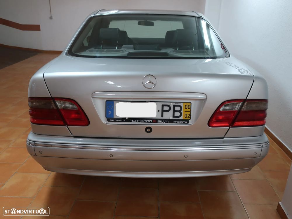 Mercedes-Benz E 220 CDI Elegance - 10