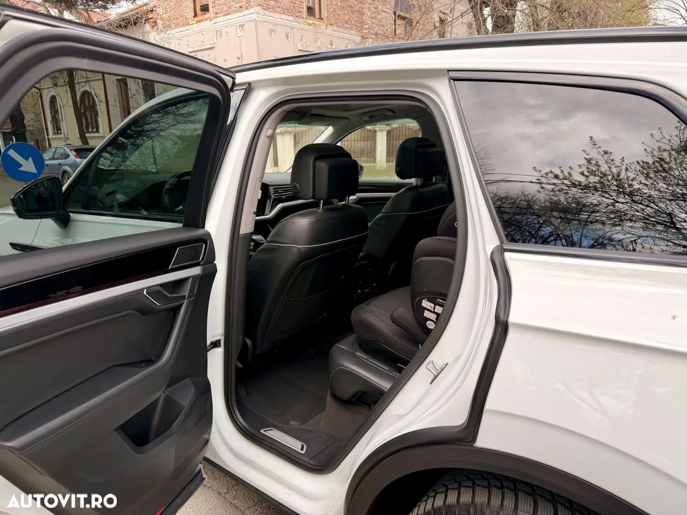 Volkswagen Touareg V6 TDI Elegance - 5