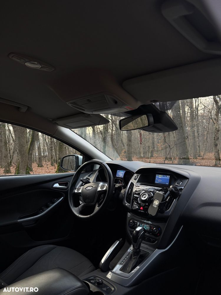 Ford Focus 2.0 TDCI DPF Aut. Titanium - 12
