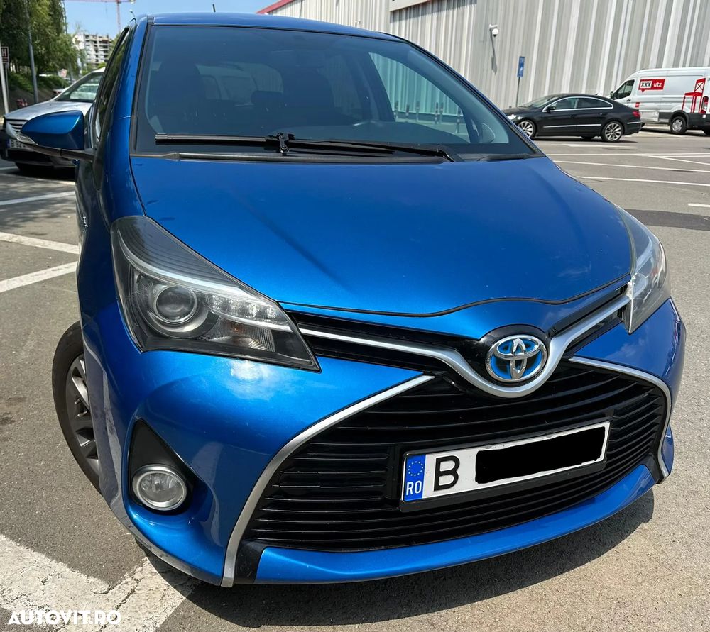 Toyota Yaris - 12