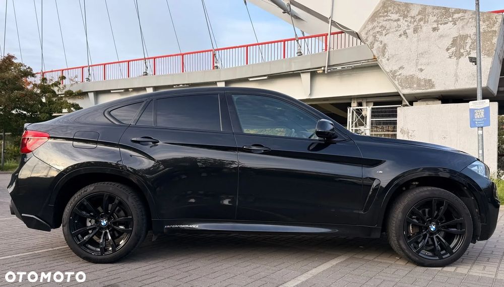 BMW X6 - 16