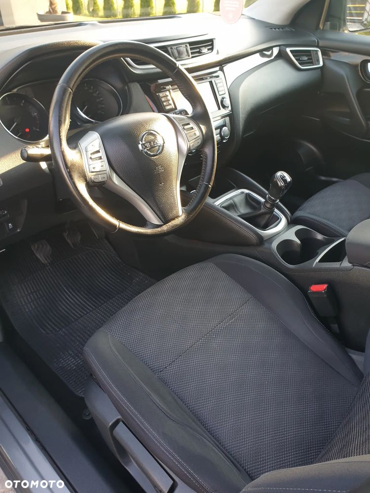 Nissan Qashqai - 11