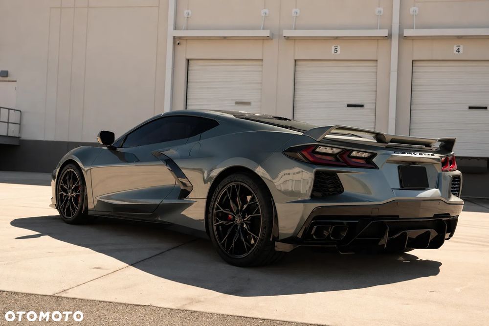 Chevrolet Corvette Stingray 2LT 6.2 V8 Automatik - 11