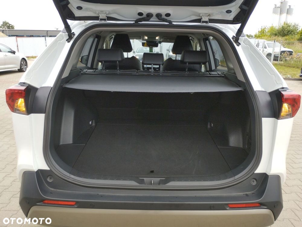 Toyota RAV4 - 12