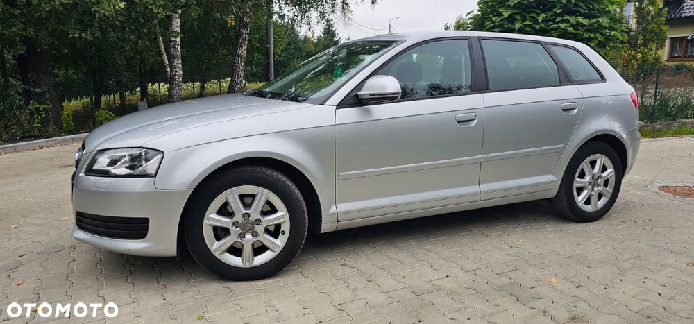 Audi A3 Sportback 1.8 TFSI Attraction - 9