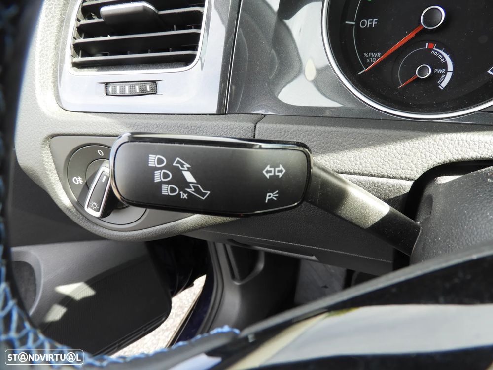 VW e-Golf AC/DC - 29