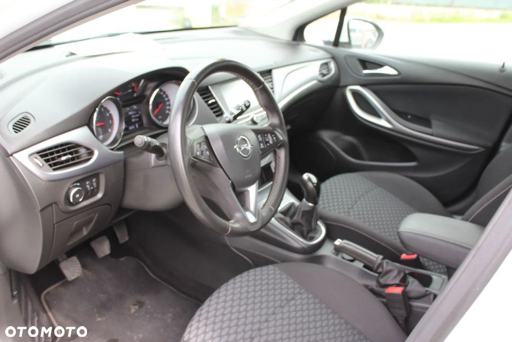 Opel Astra 1.4 Turbo Edition - 20