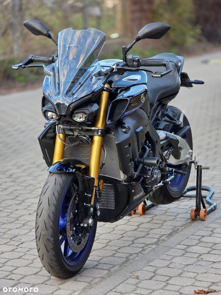 Yamaha MT - 6