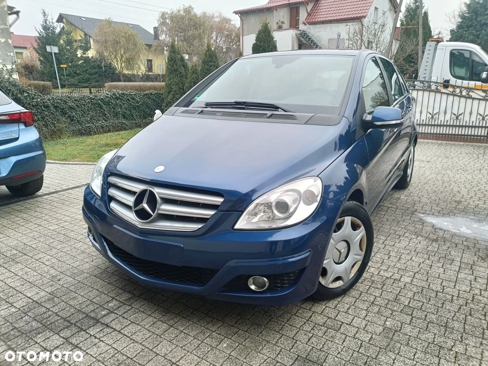 Mercedes-Benz Klasa B 180 CDI Special Edition - 16