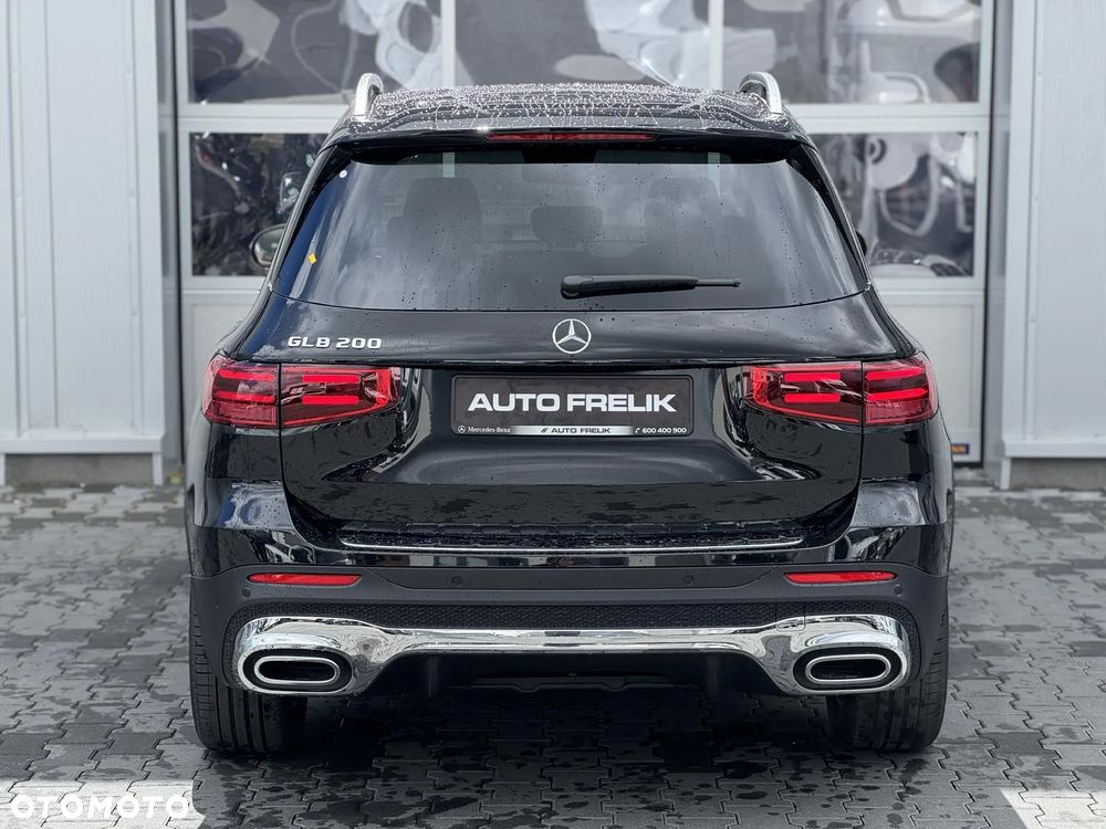 Mercedes-Benz GLB 200 AMG Line 7G-DCT - 10