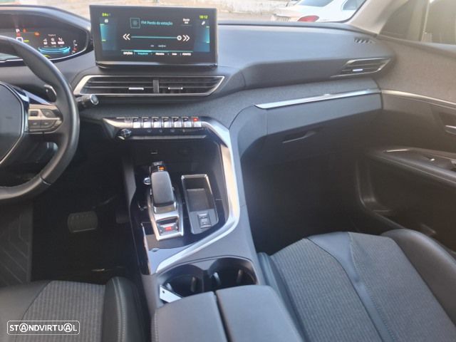 Peugeot 3008 225 e-EAT8 Allure Pack - 10