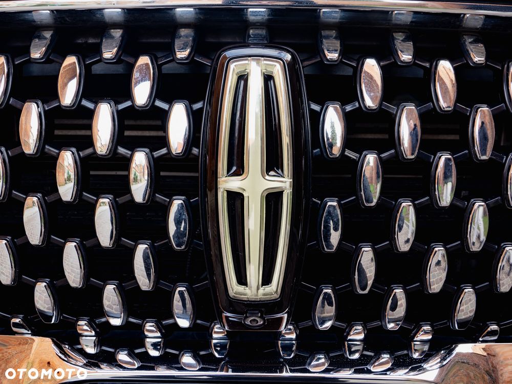 Lincoln Aviator - 38