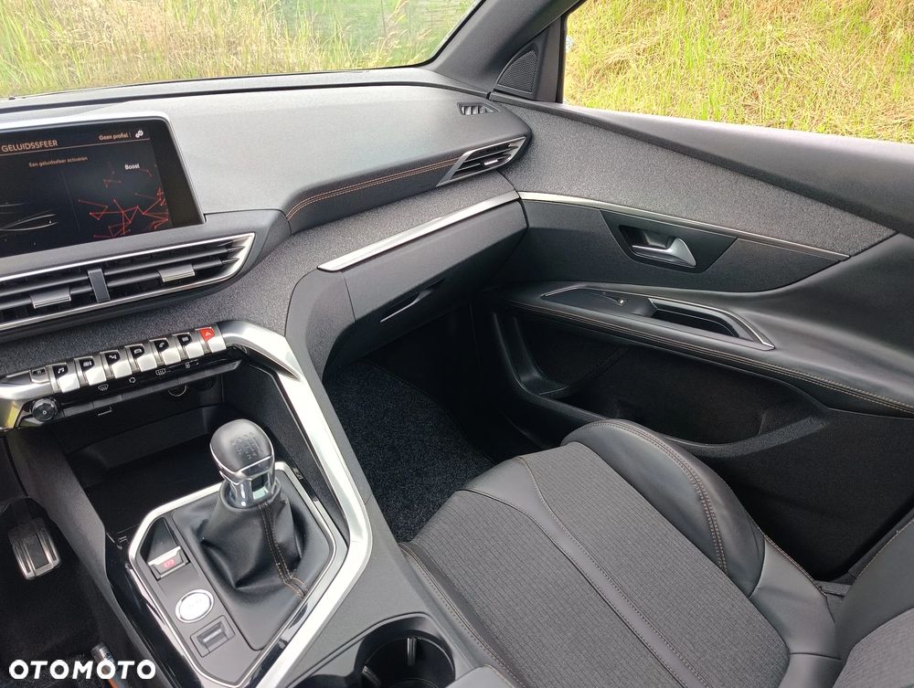 Peugeot 3008 - 27