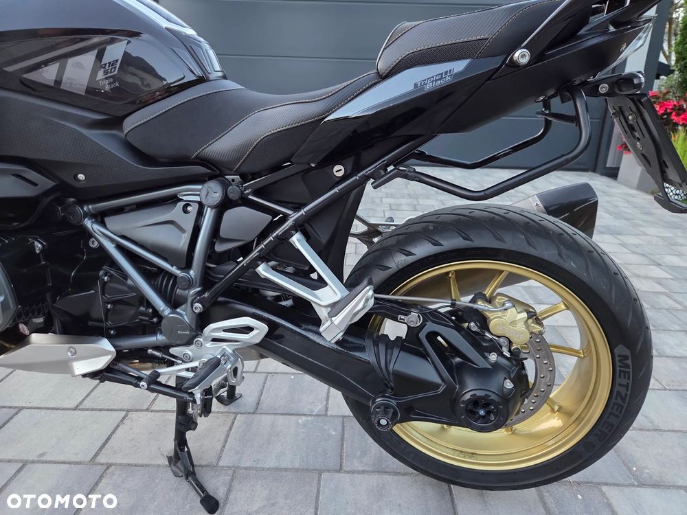 BMW R - 9