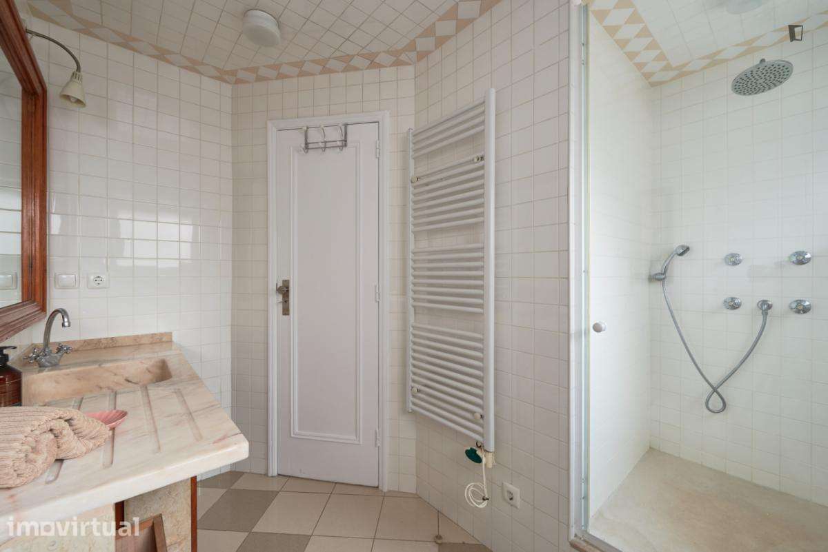 Quarto - localizado em Arroios Lisbon - Grande imagem: 5/24