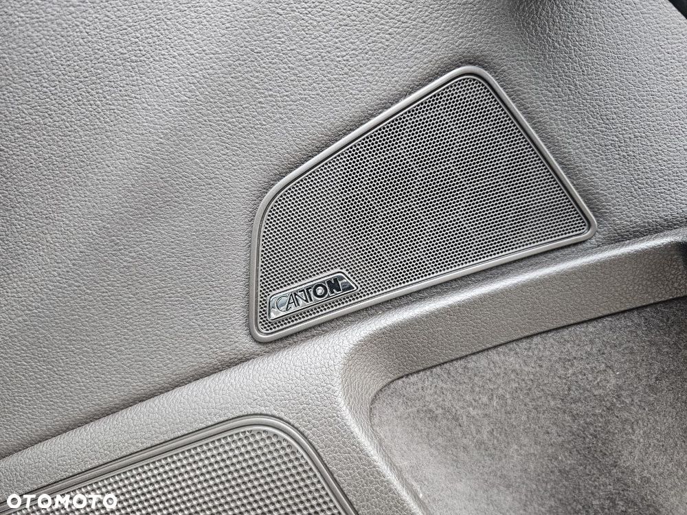 Skoda Superb 2.0 TDI L&K DSG - 32
