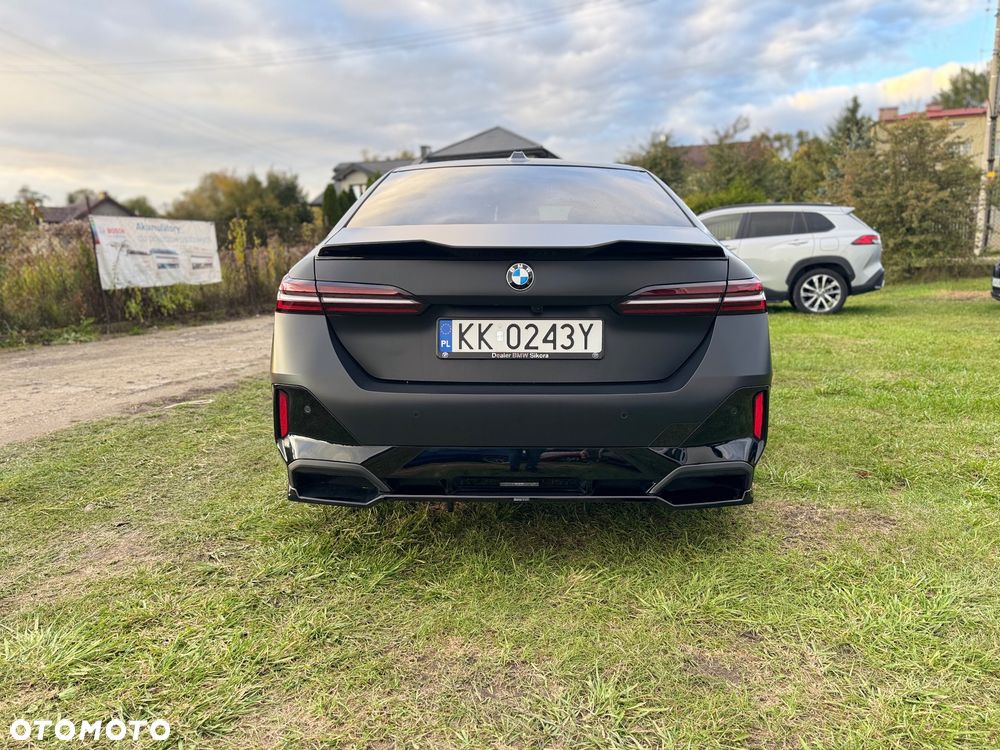 BMW Seria 5 520d xDrive mHEV M Sport - 7