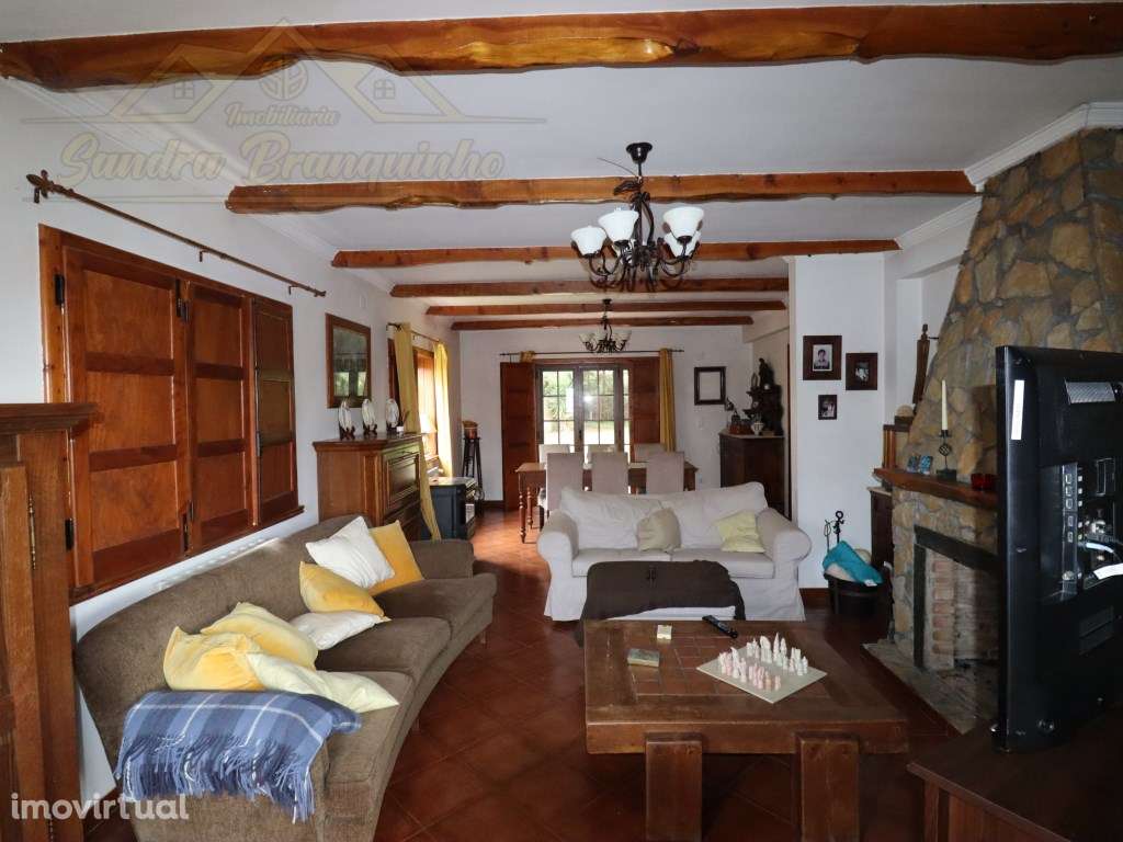 Fantástica moradia T4 em QUINTA com 6400m2 - Grande imagem: 2/27