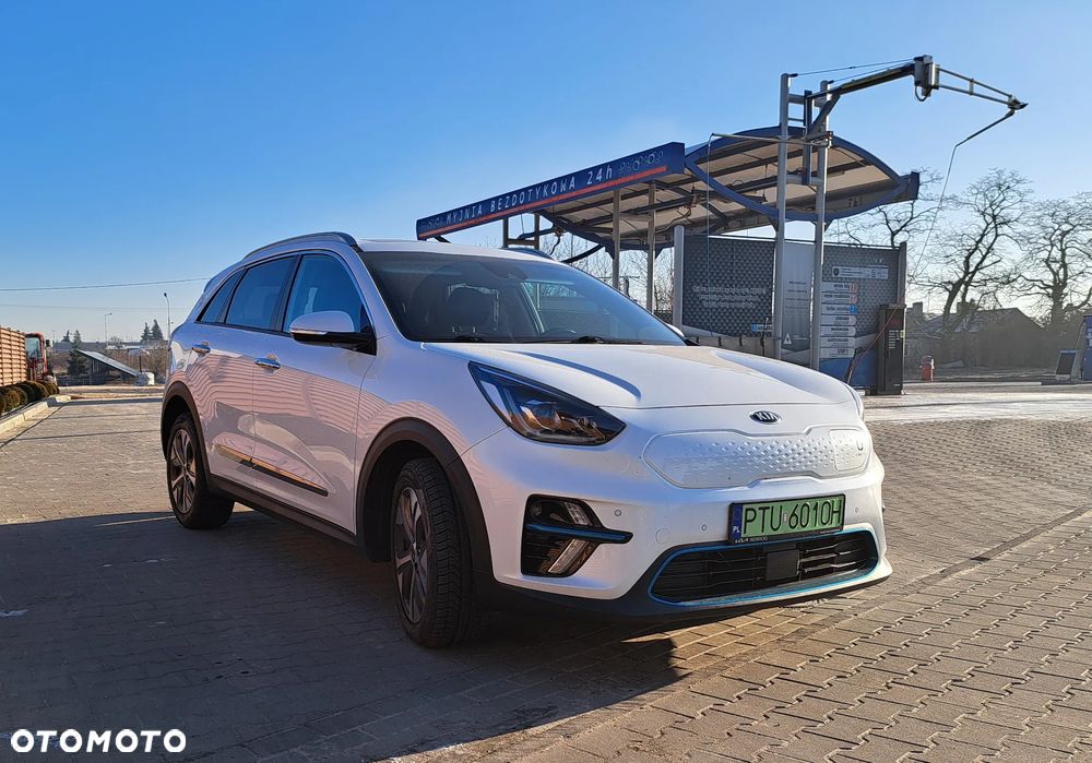 Kia Niro e-Niro 64kWh XL - 4