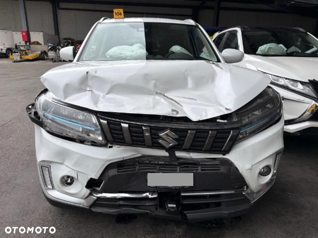 Suzuki Vitara 1.5 Strong Hybrid Elegance Sun 4WD AGS - 6