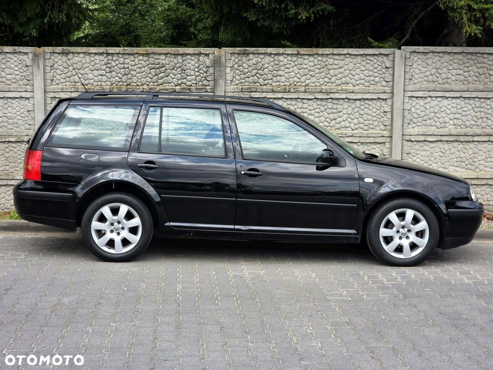 Volkswagen Golf - 5