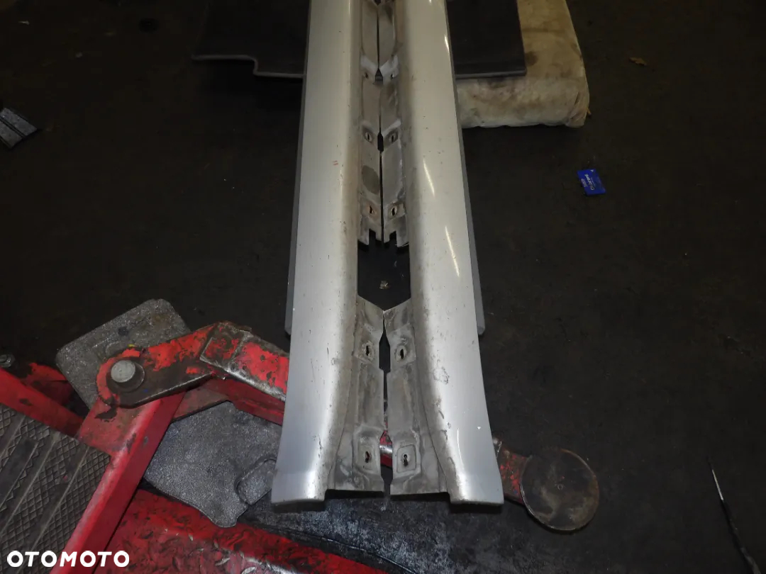PROGI BMW F02 MPAKIET KOLOR 354 - 4