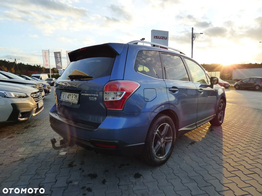 Subaru Forester 2.0 D Exclusive Lineartronic - 6