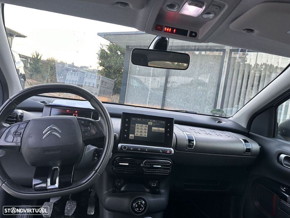 Citroën C4 Cactus - 16
