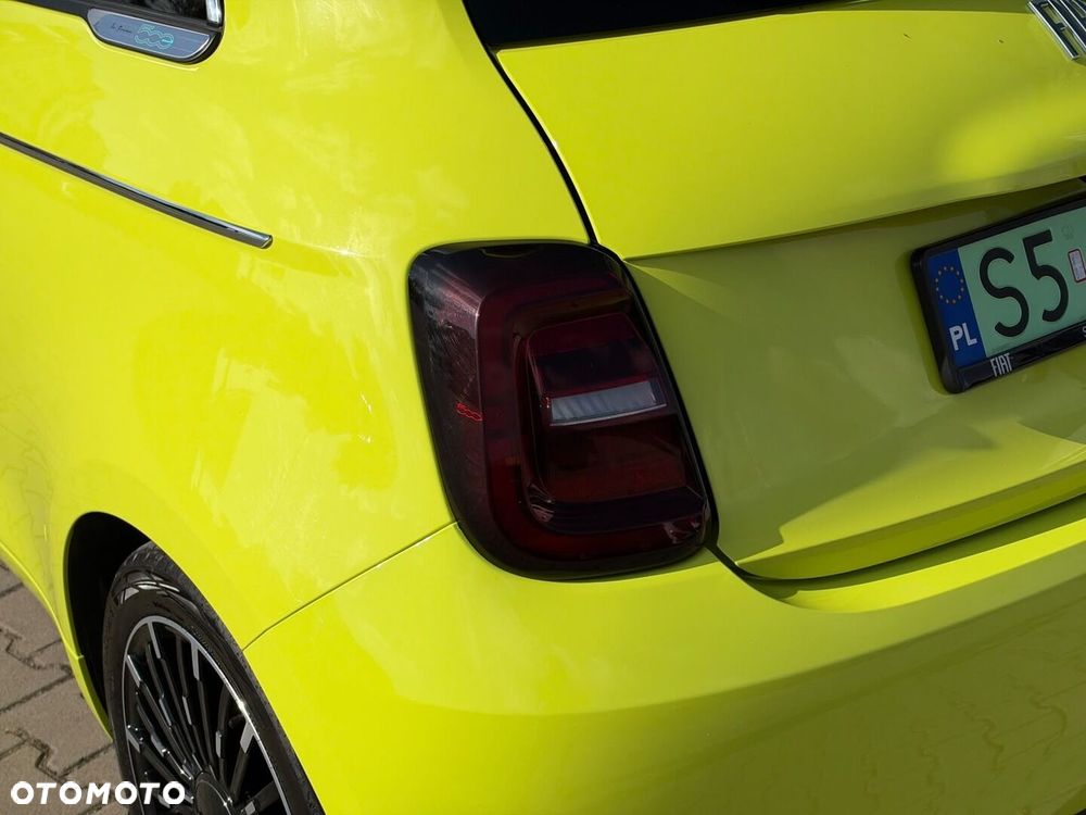 Fiat 500 2024