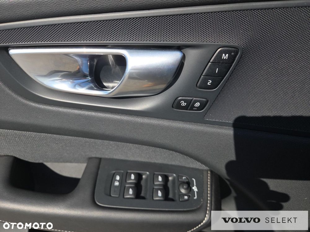 Volvo XC 60 2023
