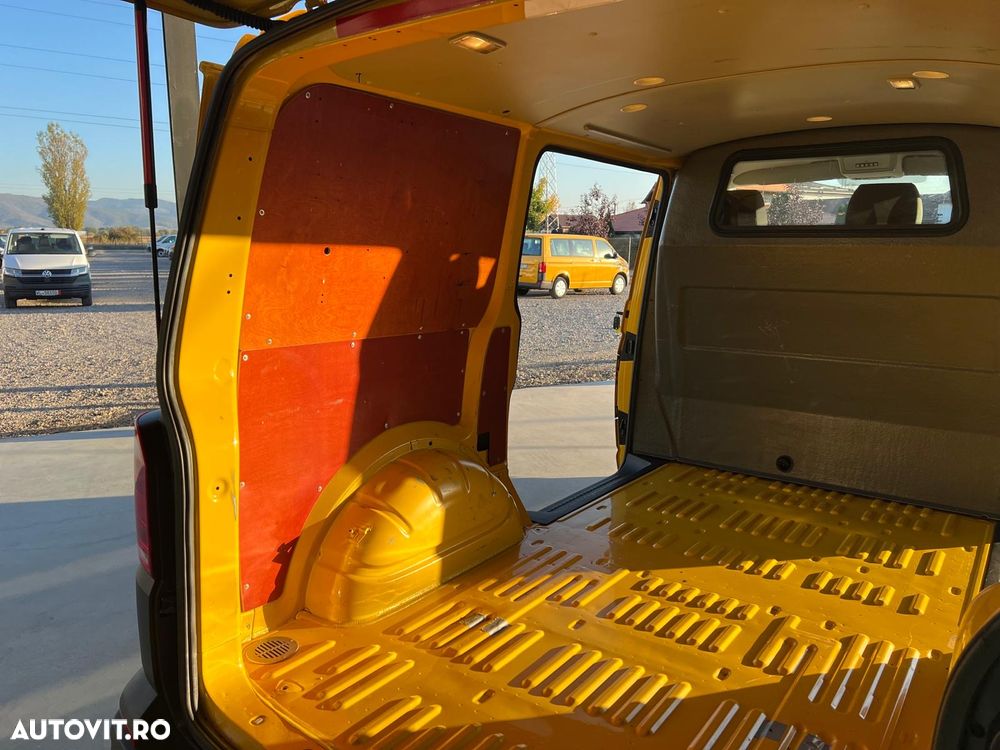 Volkswagen Transporter - 21