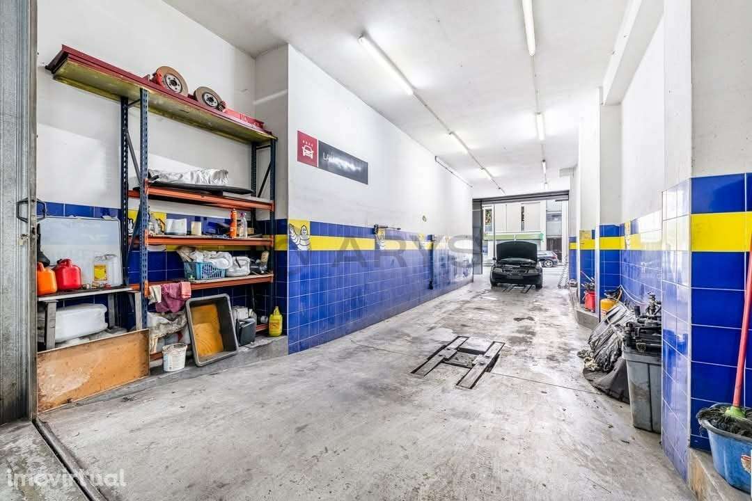 Armazém em Braga (Maximinos, Sé e Cividade) - Grande imagem: 3/8