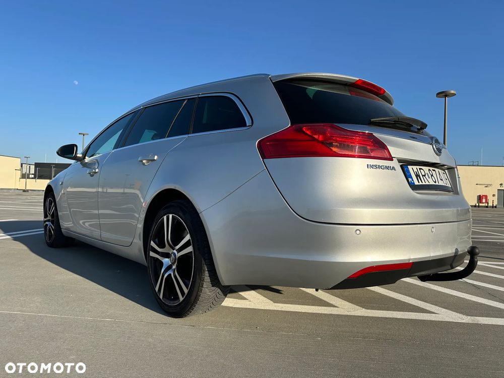 Opel Insignia 2.0 CDTI - 24
