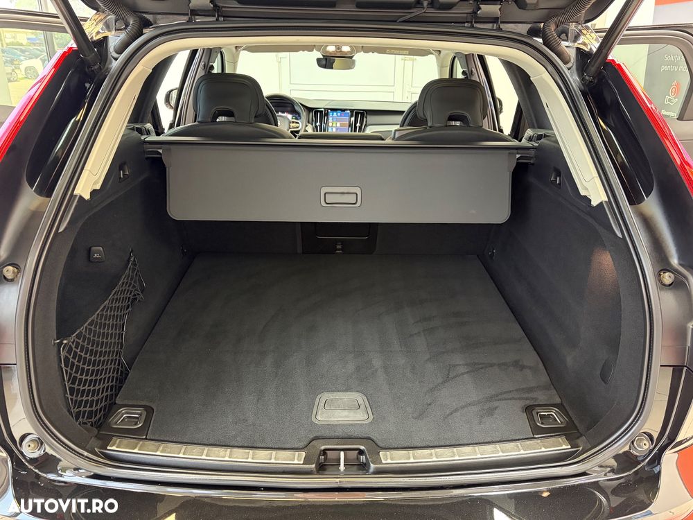 Volvo XC 60 T6 AWD Plus Bright - 13