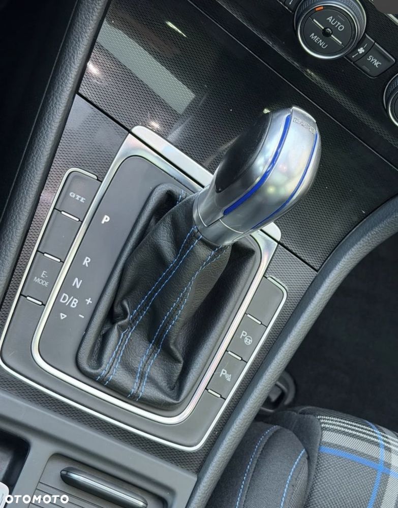 Volkswagen Golf 1.4 TSI Plug-In-Hybrid GTE - 16