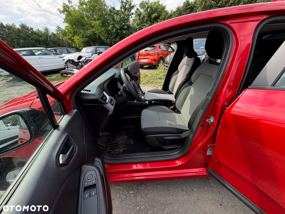 Renault Clio - 17
