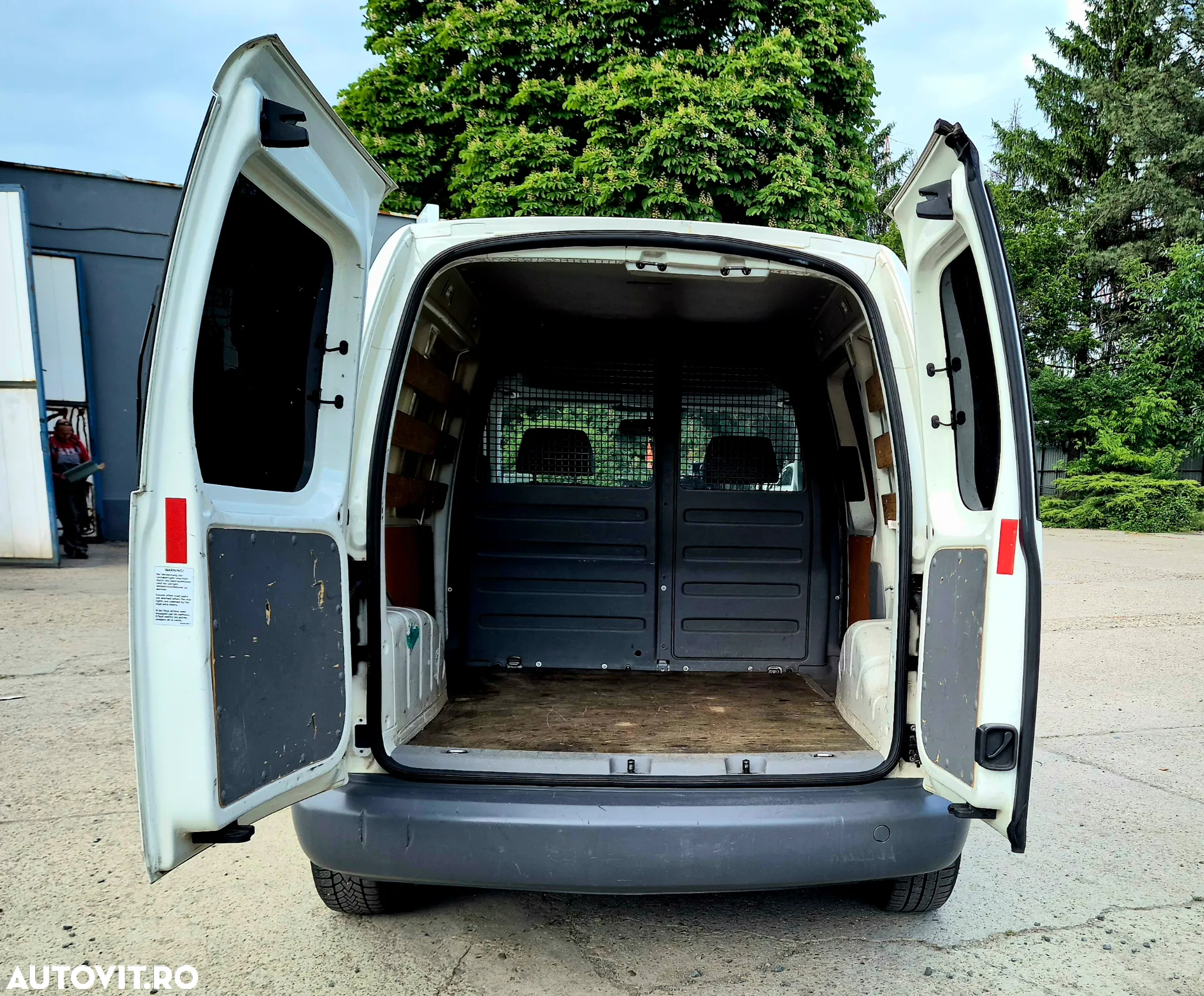 Volkswagen Caddy 1.9 TDI (7-Si.) - 4