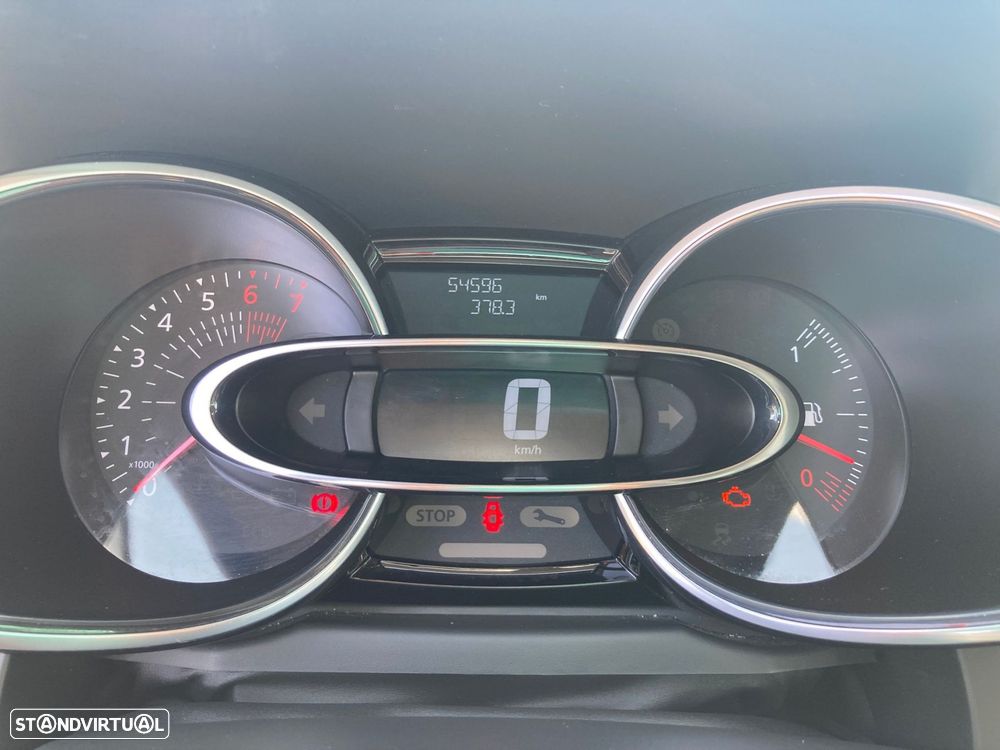 Renault Clio 0.9 TCe Limited - 10