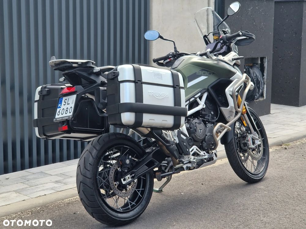 Triumph Tiger - 25