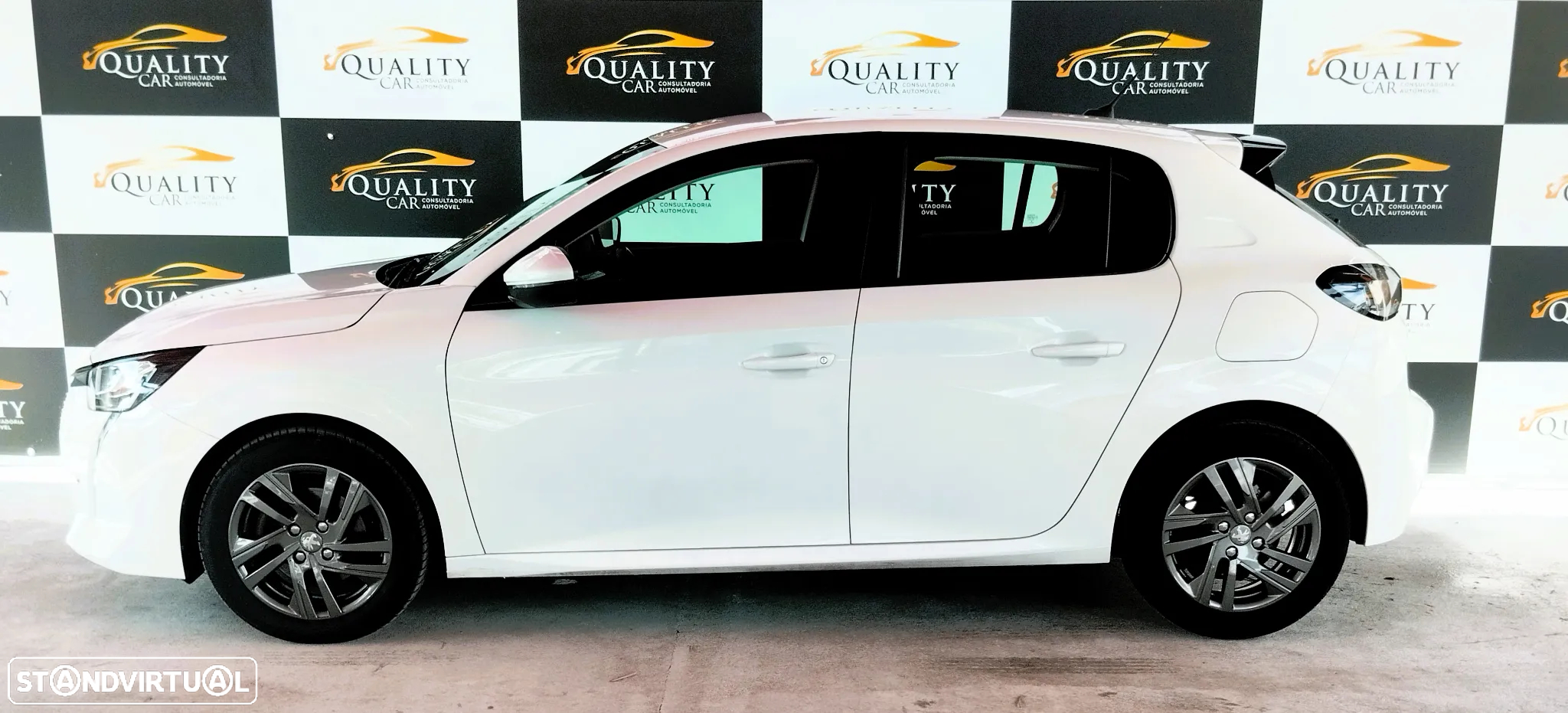 Peugeot 208 1.2 PureTech Active - 4