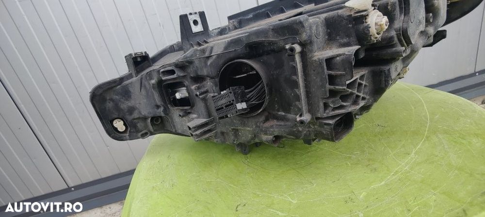 Far dreapta BMW seria 3 f30 full led facelift - 6